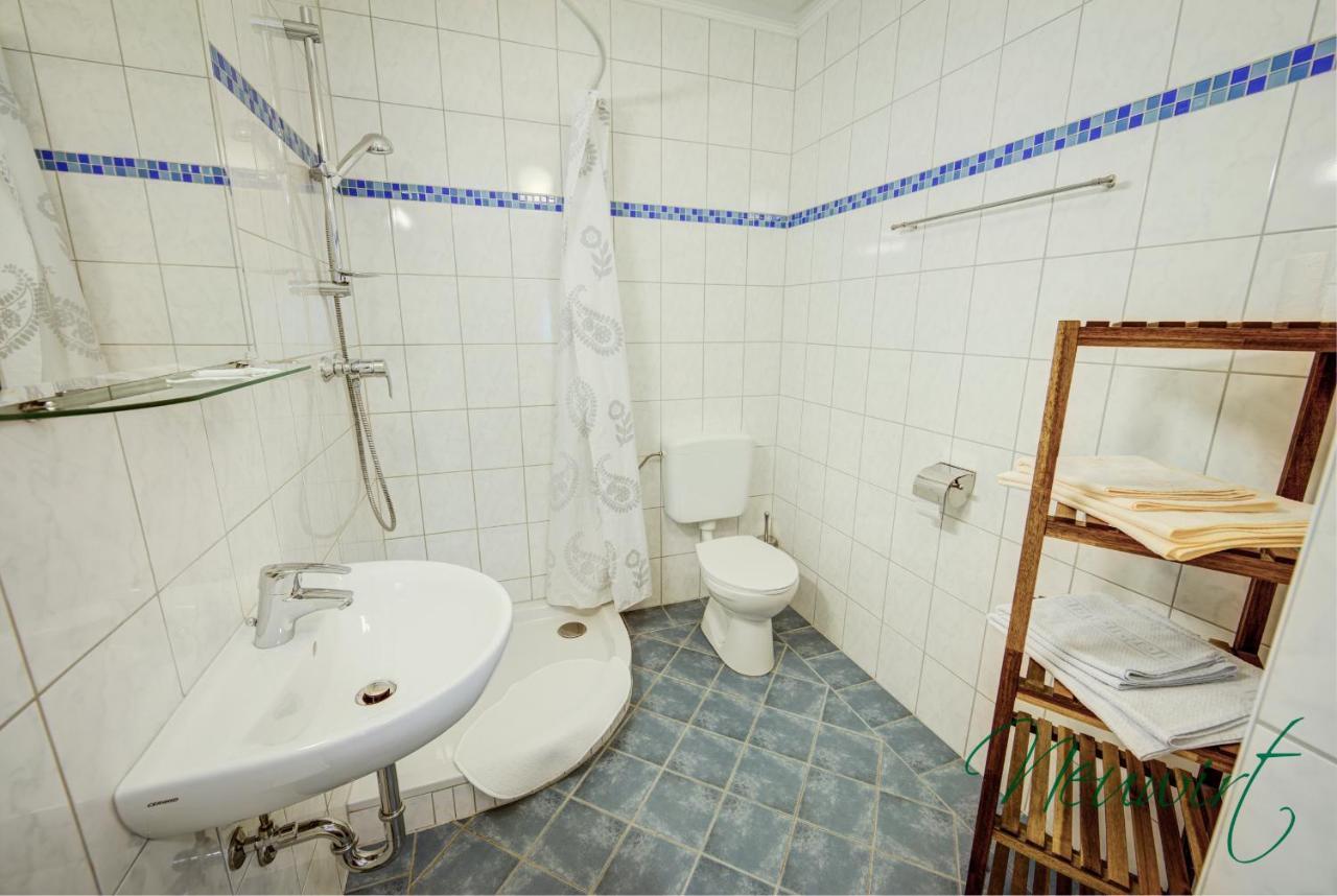 Gasthof Neuwirt / Kressnig Klagenfurt am Woerthersee Ngoại thất bức ảnh